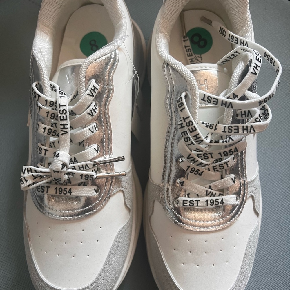 Vintage Havana White and Silver Sneakers